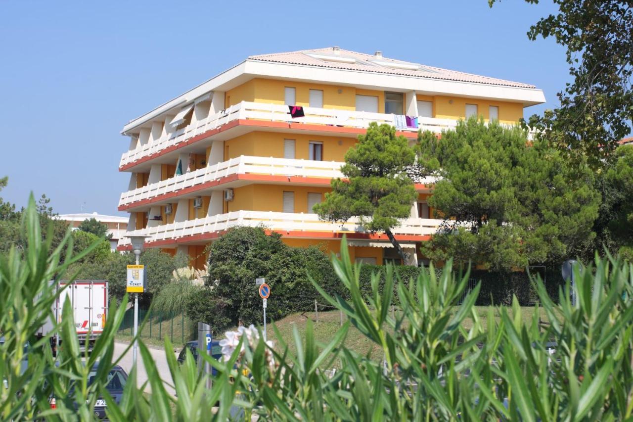 Condominio Carina Sud Bibione Dış mekan fotoğraf